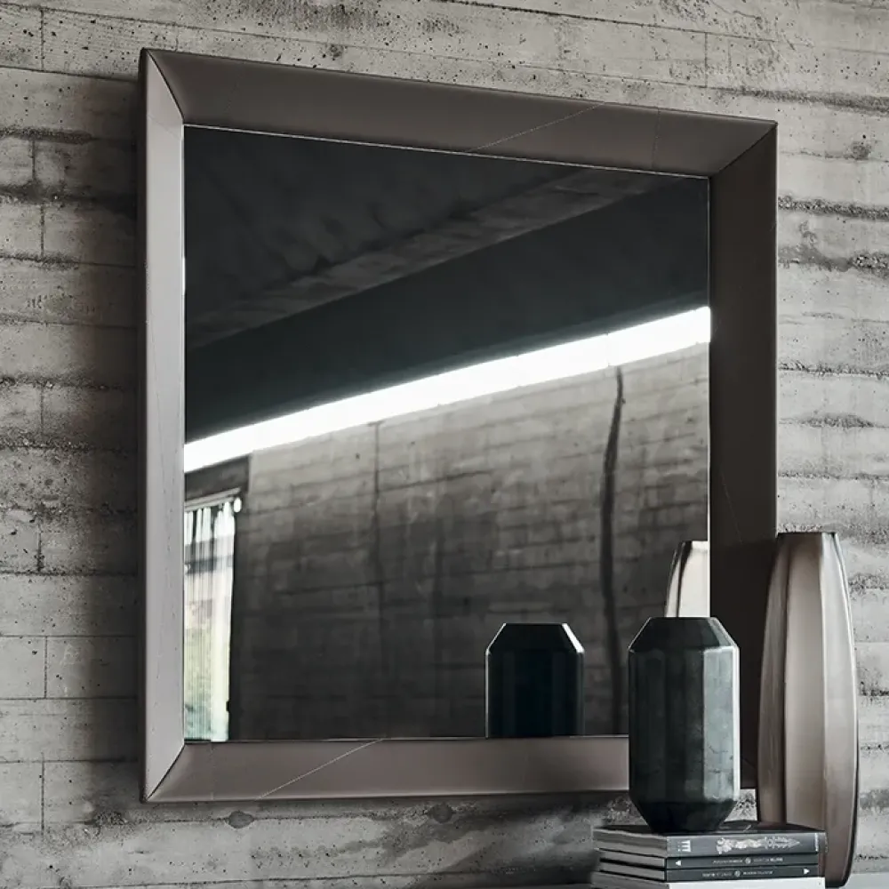 1. Design moderno ed elegante. 2. Prezzo scontato. 3. Facile da installare. 4. Materiali di qualità. 5. Garanzia di 2 anni.^Cattelan Italia Hot