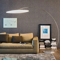 Cattelan Italia 1. Design moderno ed elegante. 2. Costo scontato. 3. Facile da montare. 4. Altezza regolabile. 5. Prodotto di qualità .- Lampade Da Terra