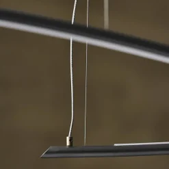 1. Design moderno ed elegante2. Prezzo conveniente3. Disponibile in altri colori 4. Facile da installare 5. Illuminazione ottimale^Cattelan Italia