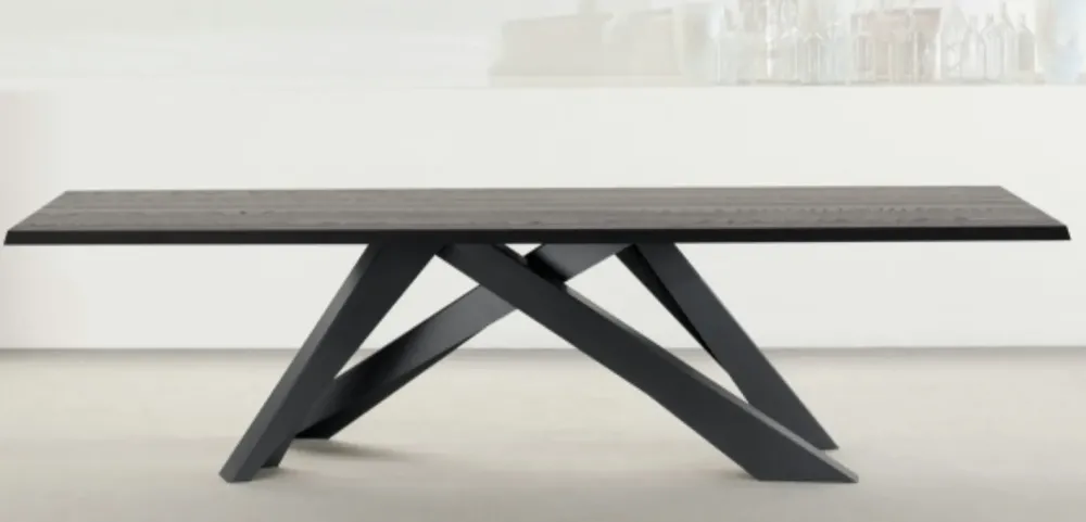 Bonaldo 1. Design moderno ed elegante. 2. Offerta Outlet. 3. Materiale di qualità. 4. Facile da pulire. 5. Grande spazio di lavoro.- Tavoli