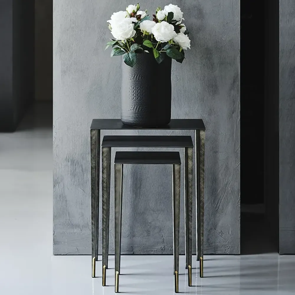 Hot 1. Design moderno ed elegante.2. Prezzo scontato.3. Facile da montare.4. Materiali di qualità.5. Garanzia di 2 anni. Tavolini