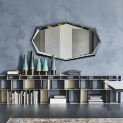 Cattelan Italia 1. Design moderno ed elegante.2. Prezzo scontato.3. Facile da installare.4. Finitura di qualità.5. Aggiunge stile alla stanza.- Specchiere