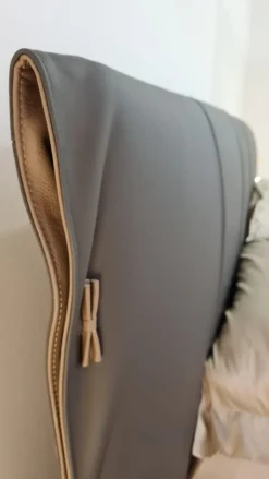 1. Design moderno ed elegante. 2. Prezzo ribassato. 3. Giroletto in metallo. 4. Comodo e resistente. 5. Facile da montare.^Bonaldo