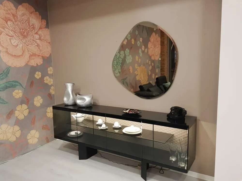 Cattelan Italia 1. Design moderno ed elegante. 2. Prezzo ribassato. 3. Facile da montare. 4. Materiali di qualità. 5. Garanzia di 2 anni.- Madie