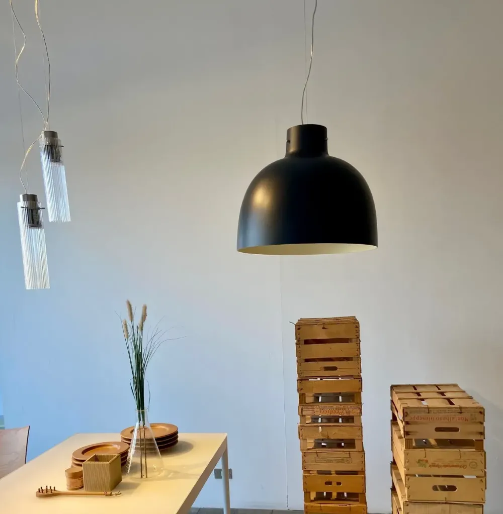 A sospensione Lampada a sospensione bellissima , Nero a prezzi convenienti^Kartell Sale