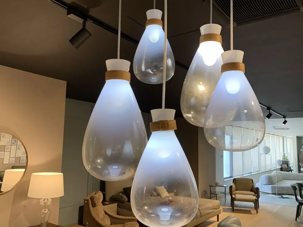 Poltrona Frau A sospensione Soffi a prezzo scontato- Lampade A Sospensione