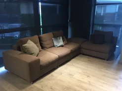 Longoni Poltrone e Divani Angolare Victor a PREZZO OUTLET scontato del 67%- Divani