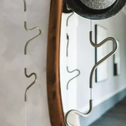 Online Appendiabiti design Air a prezzi outlet Appendiabiti