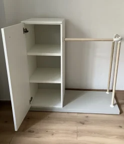 Nidi Appendiabiti design Appendiabiti con mobiletto a prezzi outlet- Appendiabiti