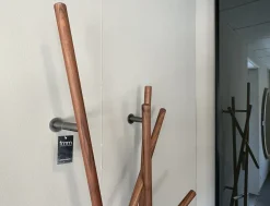 Appendiabiti design Skecht con forte sconto^Porada Discount