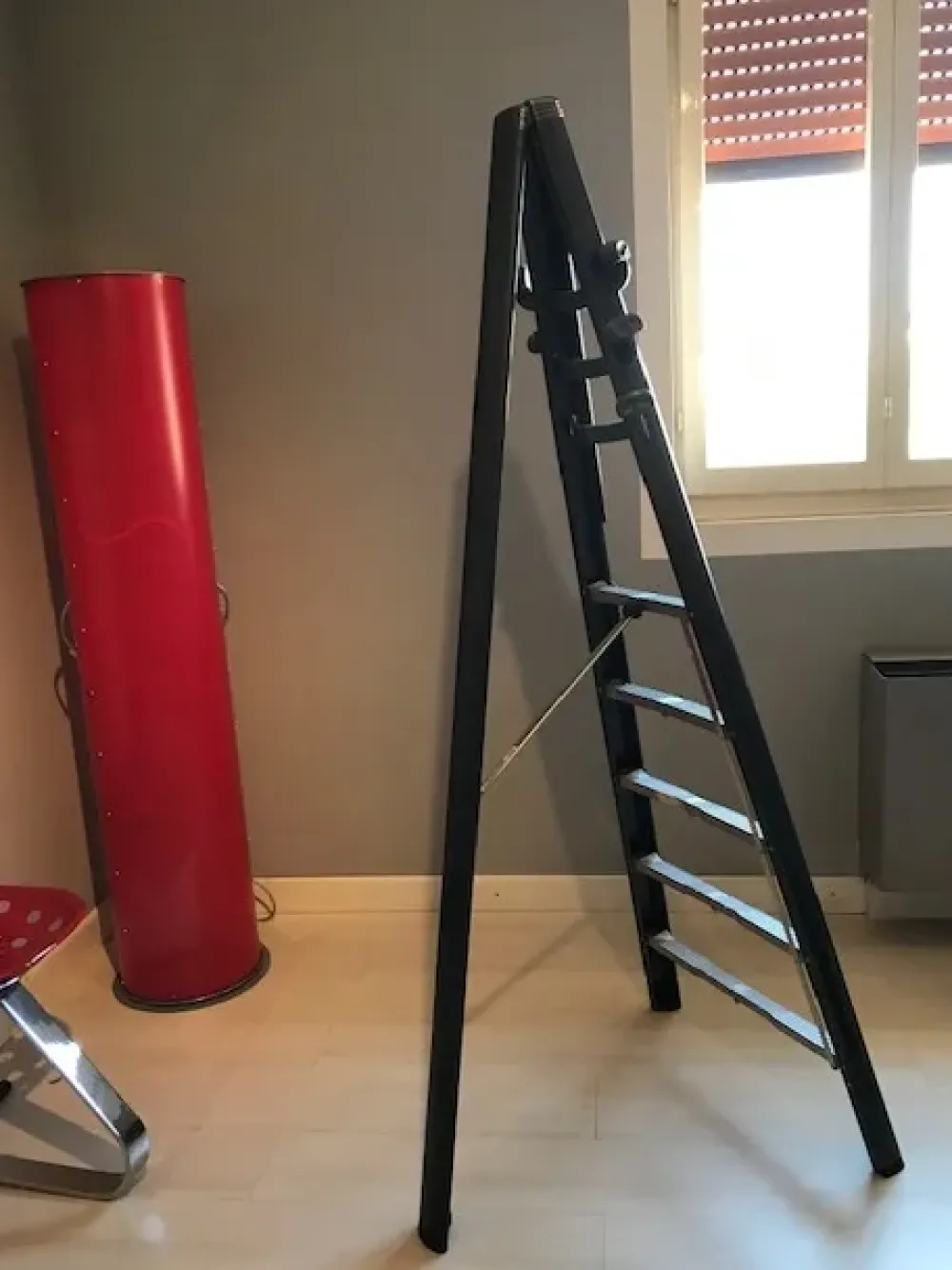 Appendiabiti Dilemma in metallo in Offerta Outlet^Artigianale Online