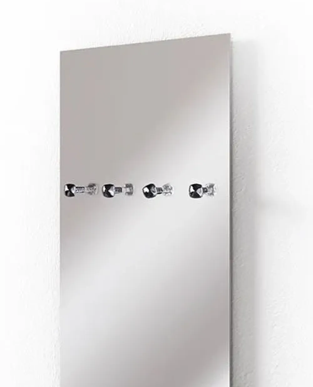 Sale Appendiabiti modello Chiodo fisso a prezzo ribassato Appendiabiti