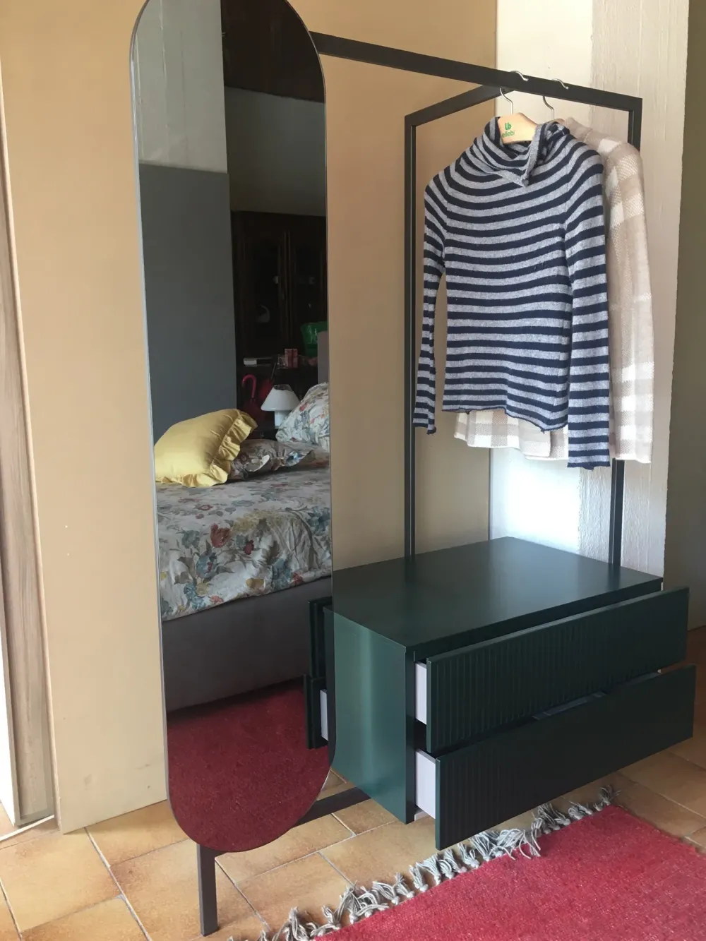 Outlet Appendiabiti Wall a PREZZI OUTLET Appendiabiti