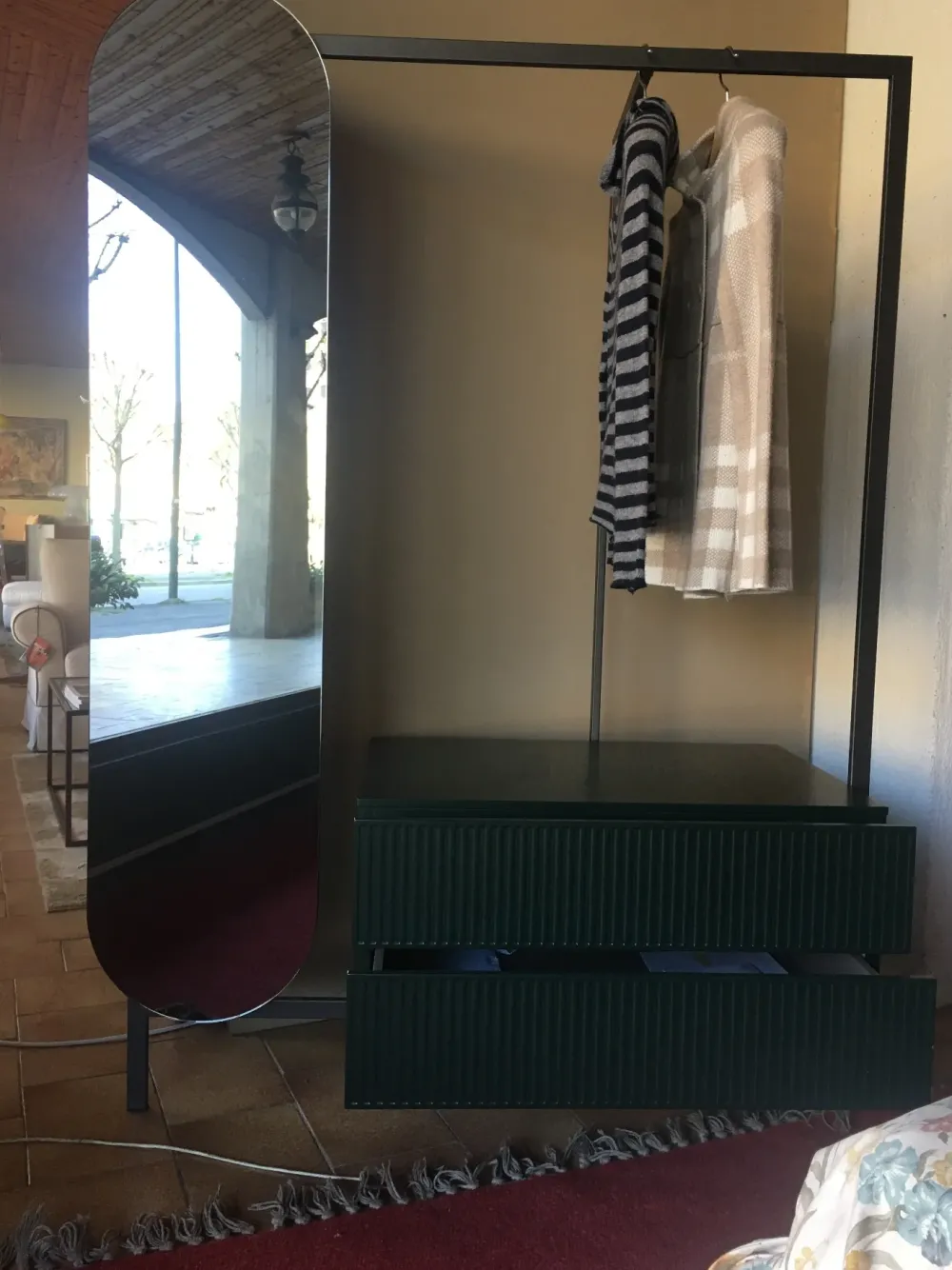 Outlet Appendiabiti Wall a PREZZI OUTLET Appendiabiti