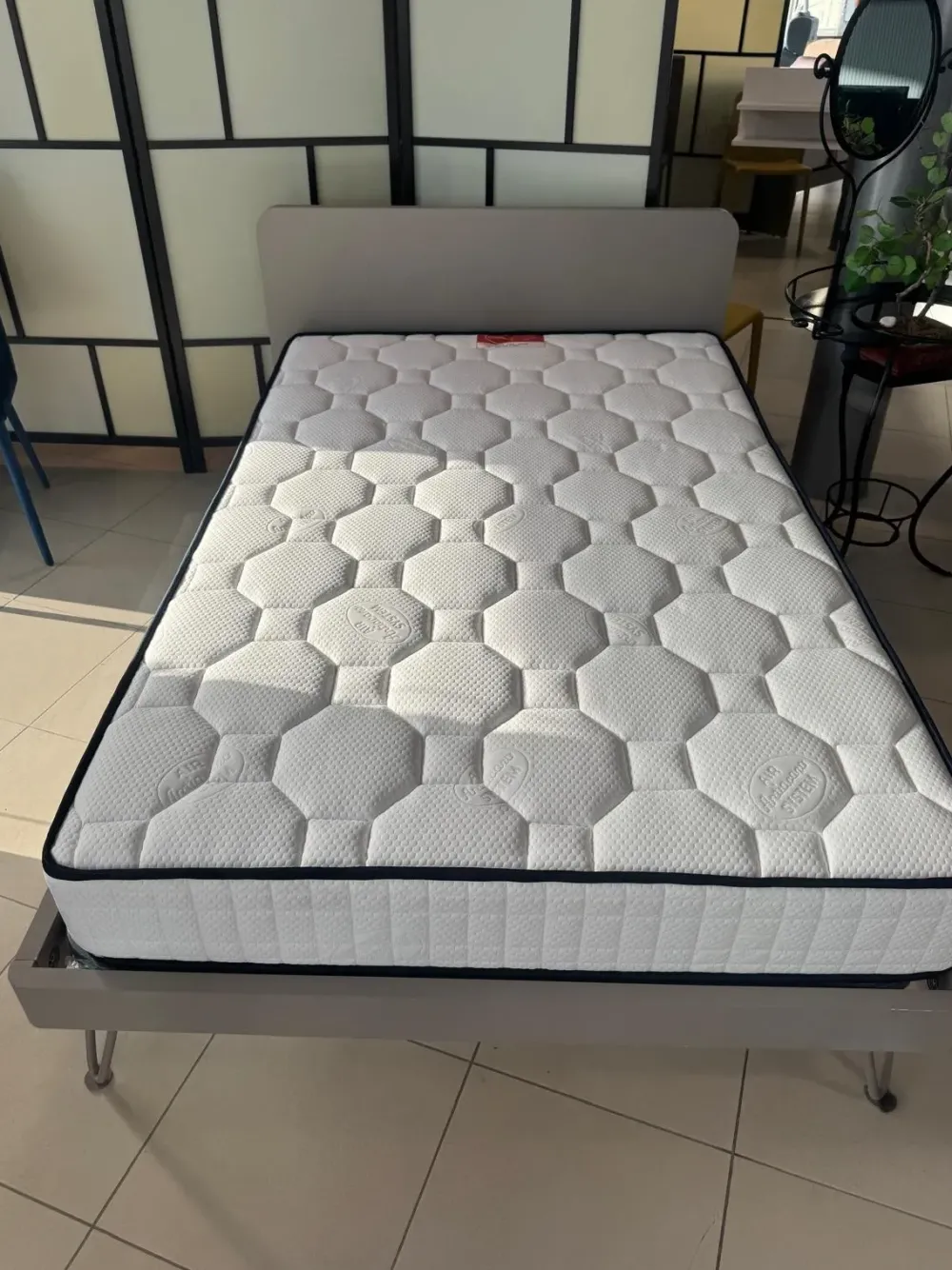 New Approfitta dello sconto 31% sul letto Arena di Letti