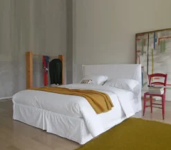 Approfitta dello sconto 27% sul letto Letto matrimoniale ghost 80.e di^Gervasoni