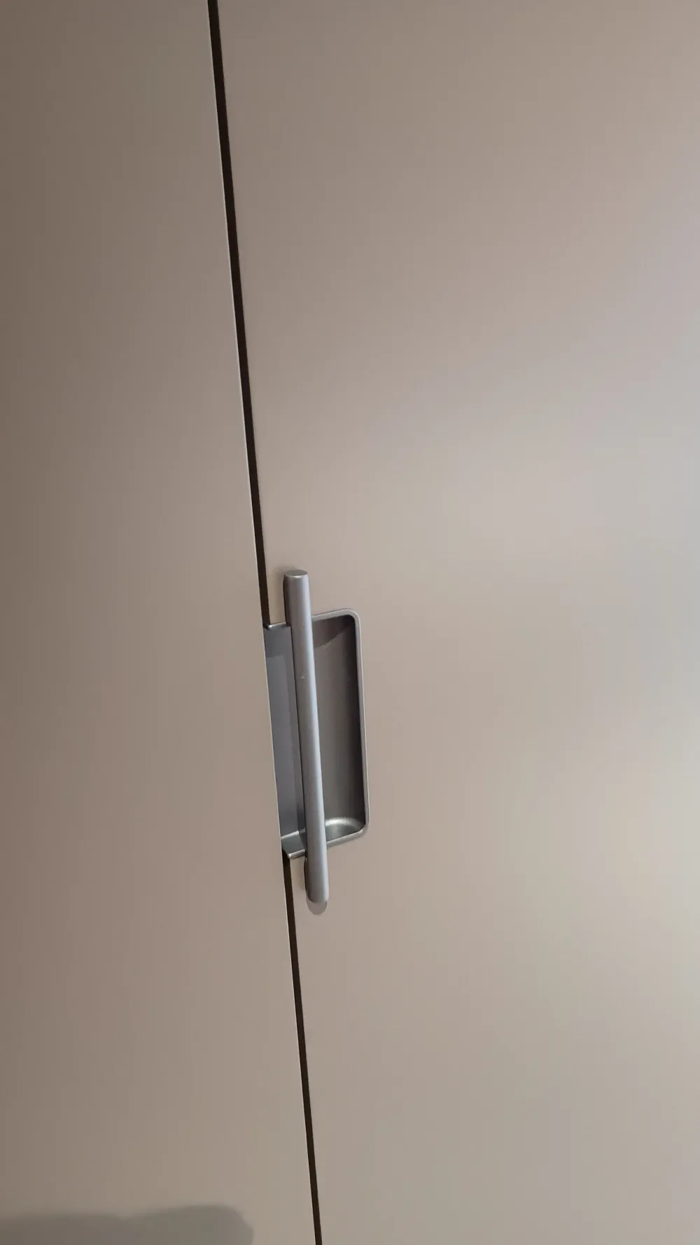 Best Armadio ante battenti in laccato opaco Atelier di Armadi