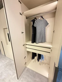 Online Armadio ante battenti in laminato materico Odeon tratto di Armadi