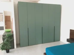 Best Armadio ante battenti in laccato opaco Liscia  di Armadi