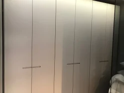 Outlet Armadio ante battenti in laccato opaco Elegant di Armadi