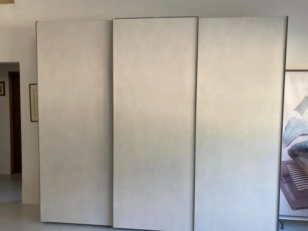 Armadio ante scorrevoli in laminato materico Elen di^Alf Da Fre Hot