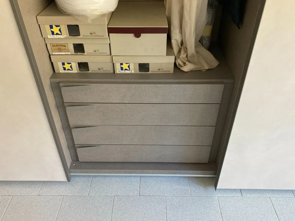 Armadio ante scorrevoli in laminato materico Elen di^Alf Da Fre Hot