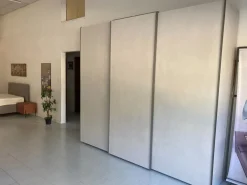 Armadio ante scorrevoli in laminato materico Elen di^Alf Da Fre Hot