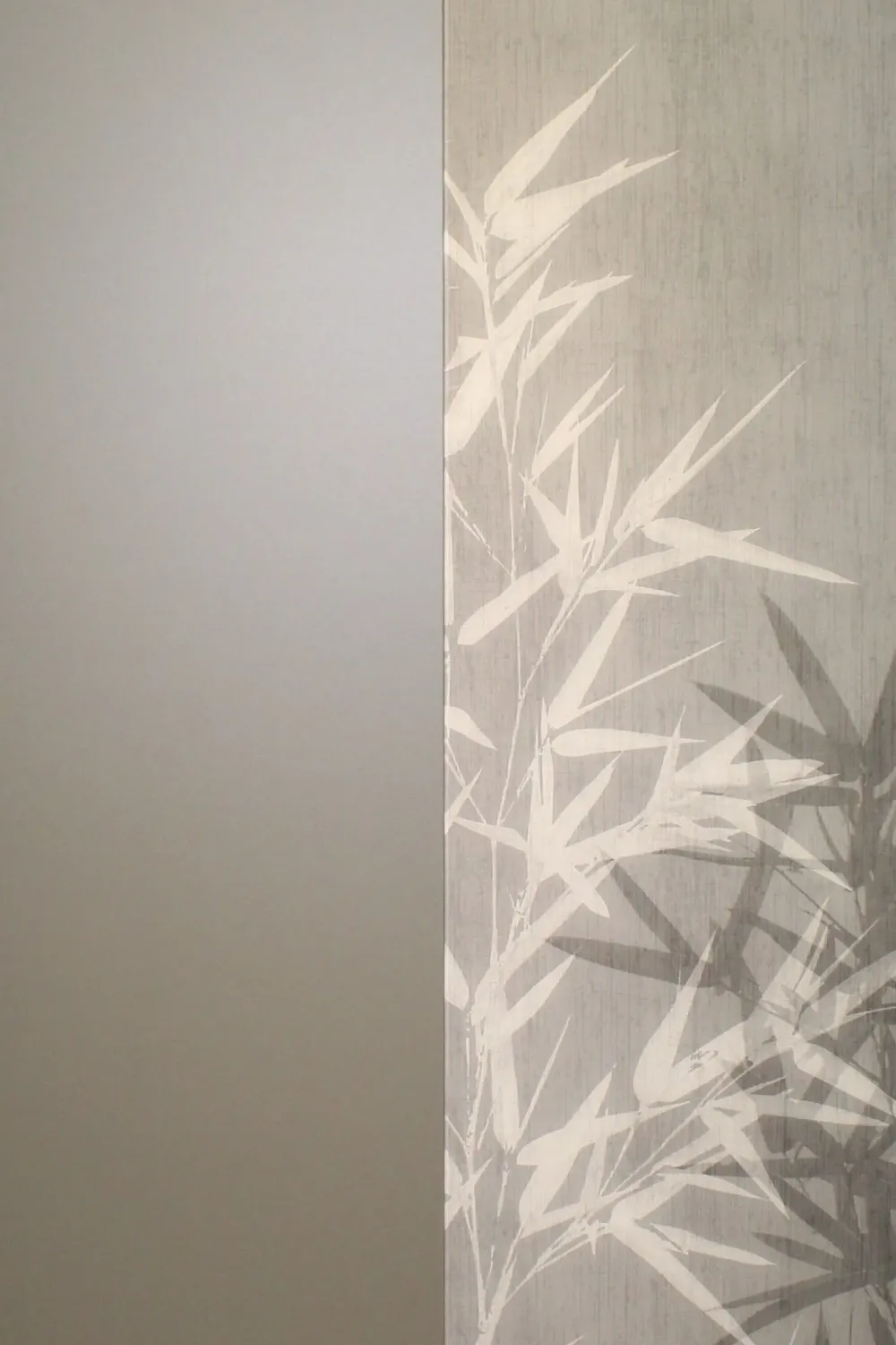 Tomasella Armadio ante scorrevoli in laccato opaco Strip di- Armadi