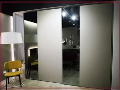 Discount Armadio ante scorrevoli in legno Sintesi di Armadi