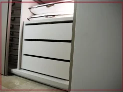 Discount Armadio ante scorrevoli in legno Sintesi di Armadi