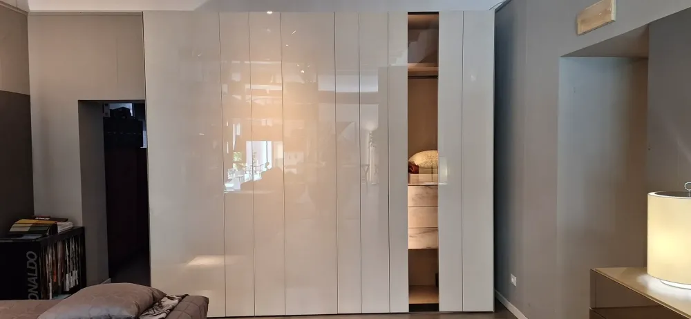 Armadio Armadio now a sei ante a prezzo scontato^Lago New