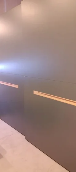 Moretti Compact Camerette Armadio Armadio solano scorrevole di Moretti compact A PREZZO SCONTATO 30%- Armadi