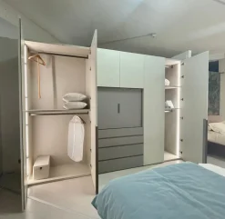 Hot Armadio Armadio tratto di A PREZZO SCONTATO 25% Armadi