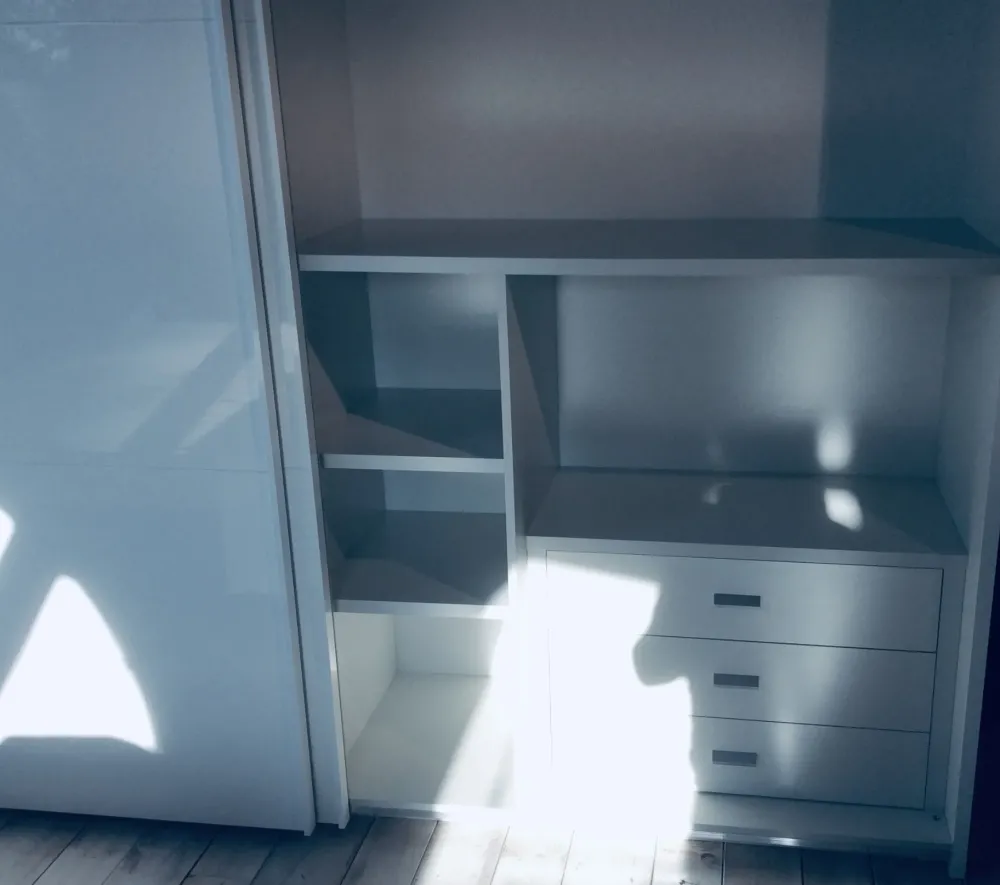 Armadio modello Armadio scorrevole A PREZZO SCONTATO^Artigianale