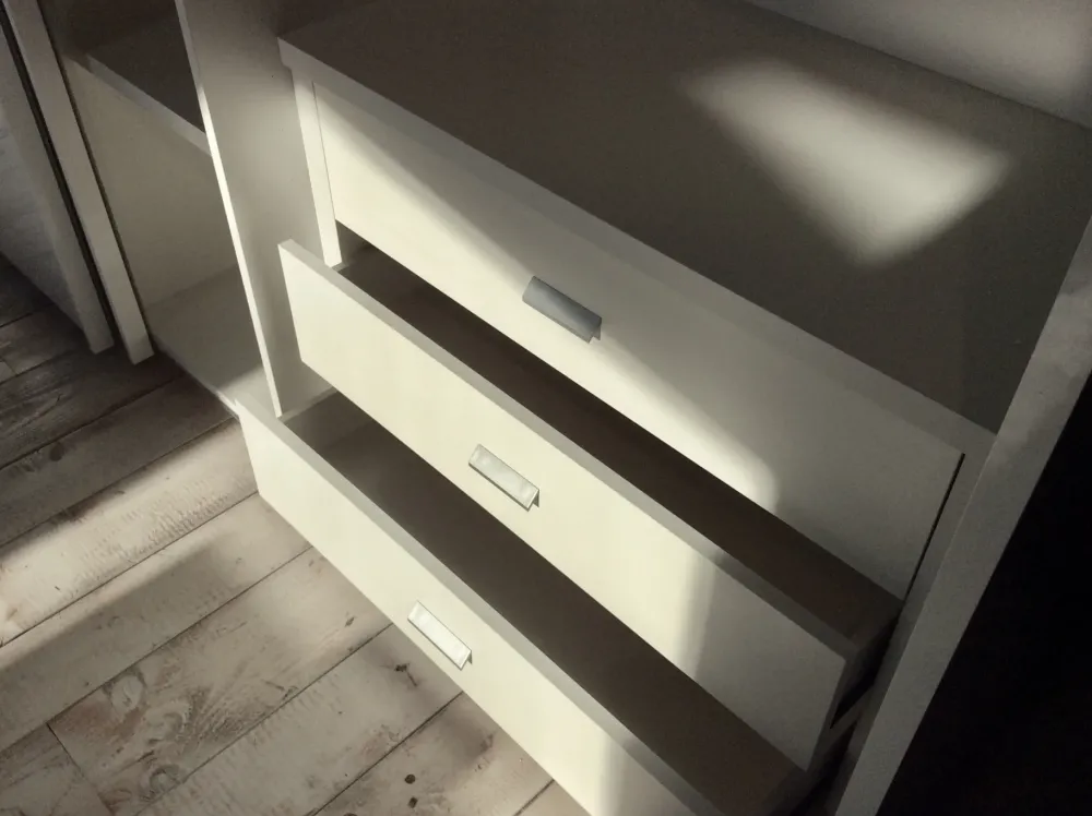 Armadio modello Armadio scorrevole A PREZZO SCONTATO^Artigianale