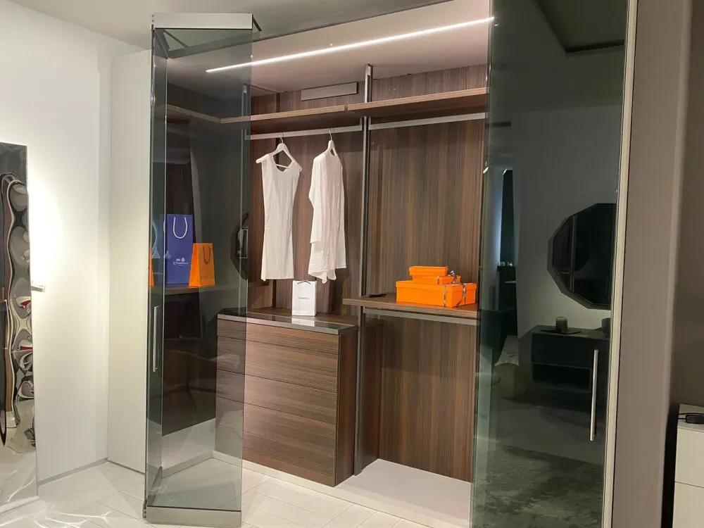 Caccaro Armadio Camerino a due ante a prezzo Outlet- Armadi