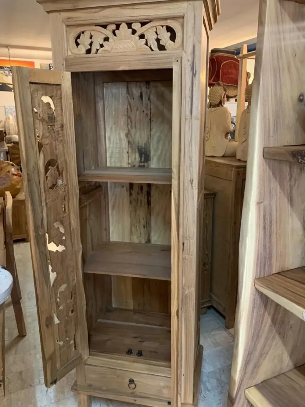 Outlet Armadio classico Stipo etnico-orientale  con un ribasso imperdibile Armadi