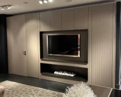 Hot Armadio con ante battenti a prezzo scontato modello Dress code di Armadi