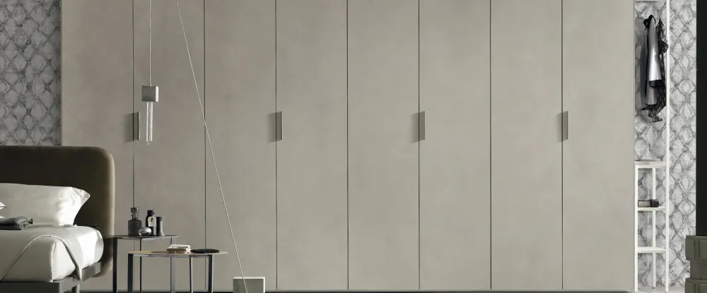 Armadio con ante battenti Anta liscia a prezzo ribassato 30%^Tomasella