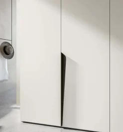 Marka Armadio con ante battenti a prezzo scontato modello Easy vela di- Armadi