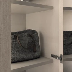 Discount Armadio con ante battenti a prezzo scontato modello White oak di Armadi