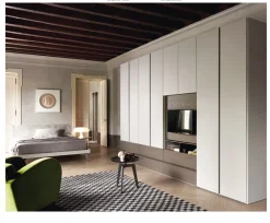 Sangiacomo Armadio con ante battenti Odeon tv a prezzo ribassato- Armadi