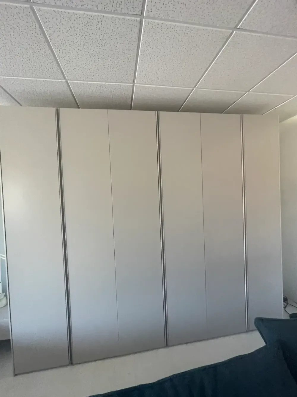 Best Armadio con ante battenti modello Basic ala free con ante battenti scontato del 35% Armadi