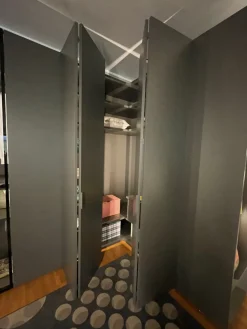 Armadio con ante battenti modello Core scontato del 40%^Caccaro Outlet