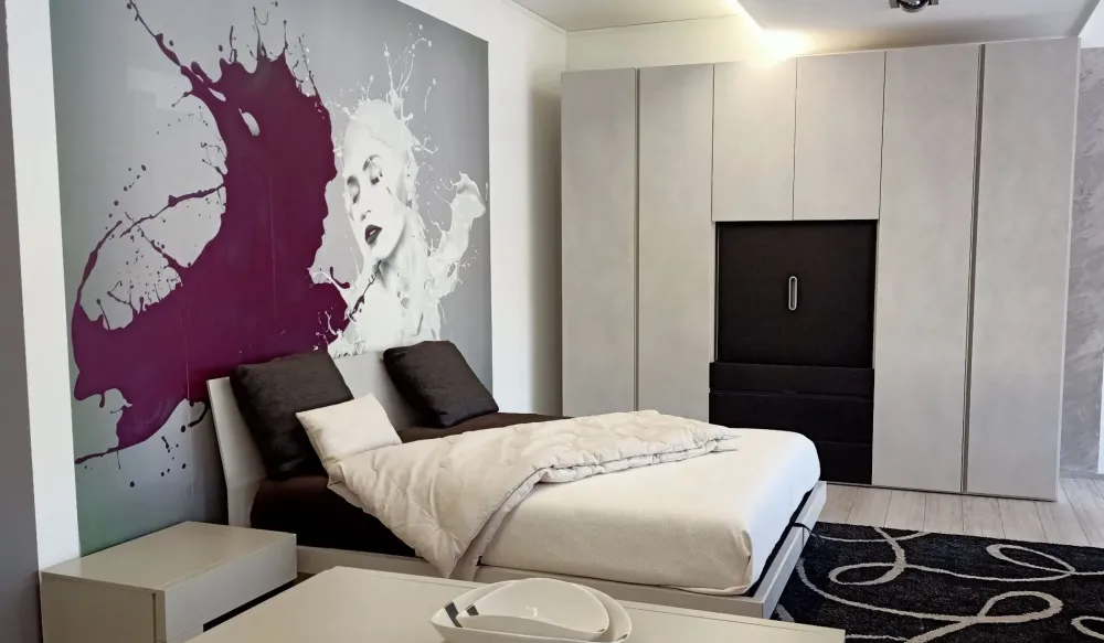 Armadio con ante battenti moderno Odeon a prezzo scontato^Sangiacomo Sale