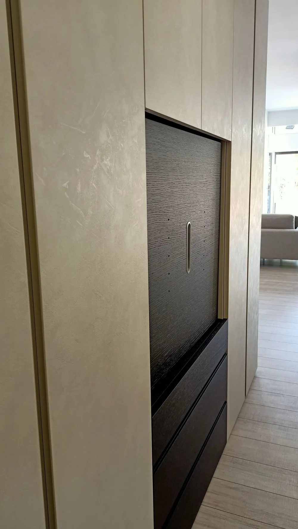 Armadio con ante battenti moderno Odeon a prezzo scontato^Sangiacomo Sale