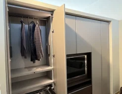 Armadio con ante battenti modello Gola scontato del 30%^NovaMobili Discount