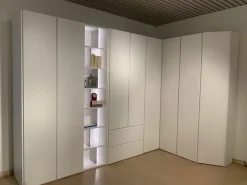 Sale Armadio con ante battenti modello Nl scontato del 30% Armadi