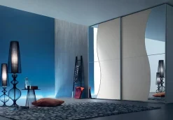 Armadio con ante scorrevoli moderno Twist Maronese a prezzo ribassato Armadi