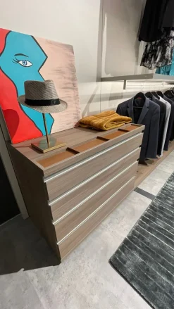 Outlet Armadio con cabina armadio moderno Panorama a prezzo scontato Armadi